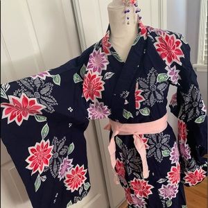 Japanese geisha costume Adult SMALL
